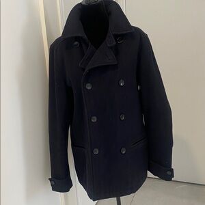 Gap Classic men’s navy Blue wool blend pea coat double breasted size large.